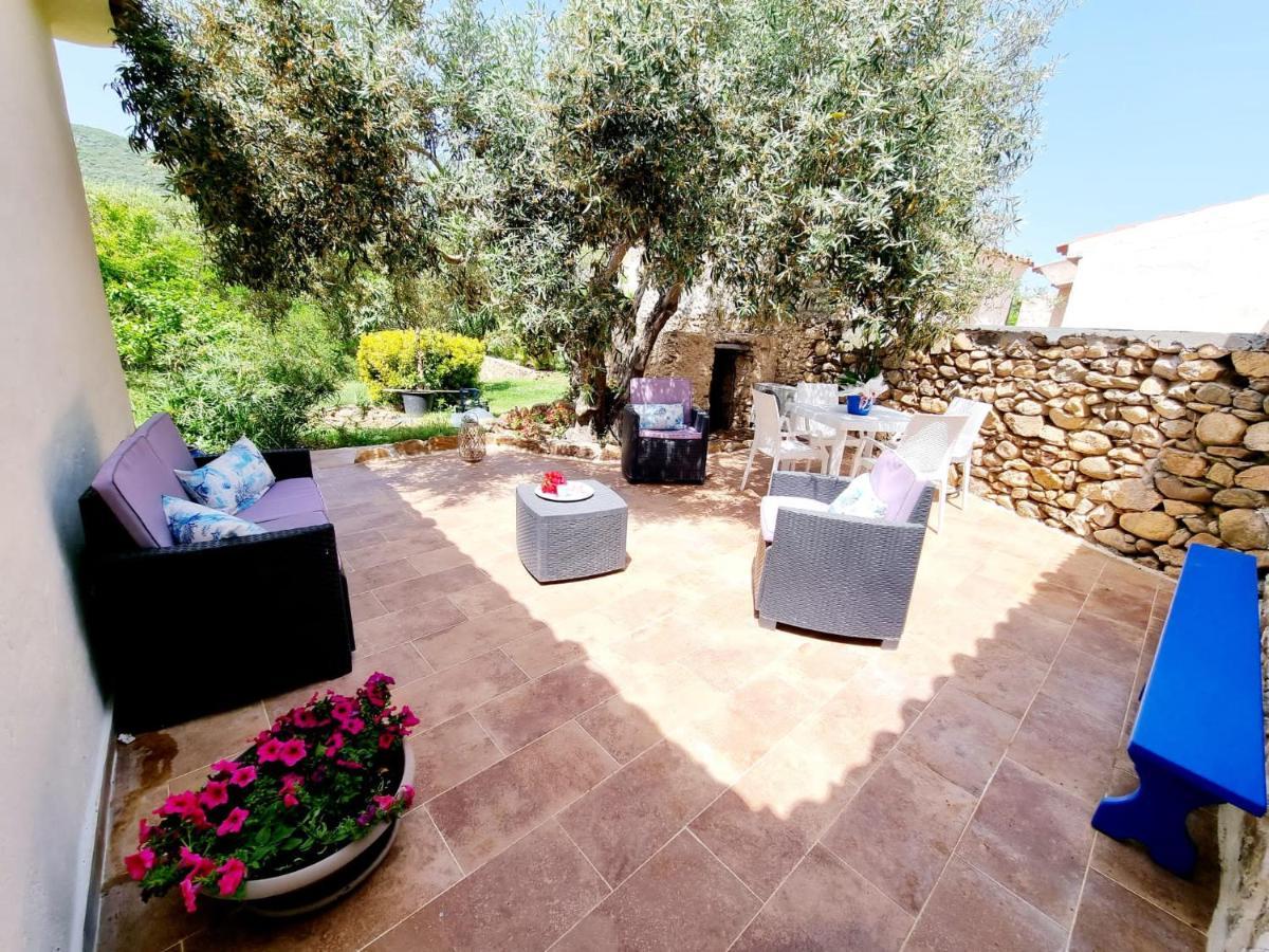Appartement Stazzo San Teodoro La Quercia Piscina Condivisa Extérieur photo