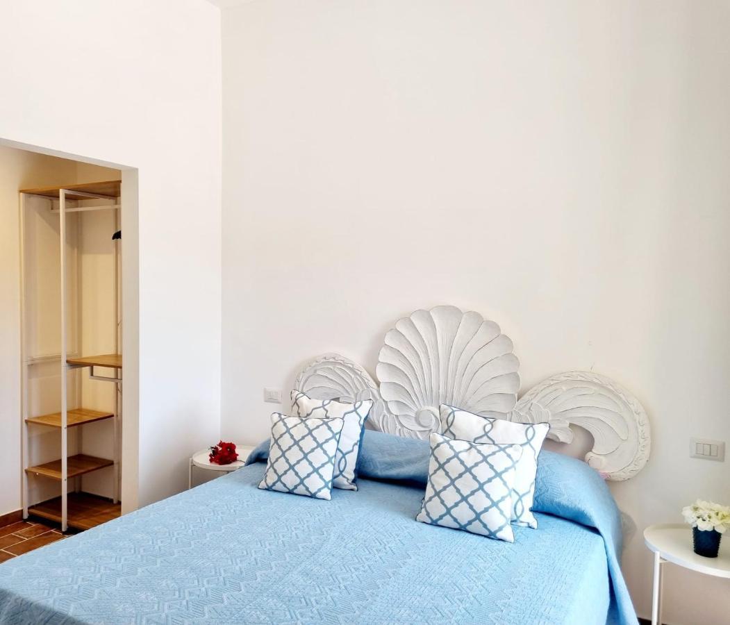 Appartement Stazzo San Teodoro La Quercia Piscina Condivisa Extérieur photo