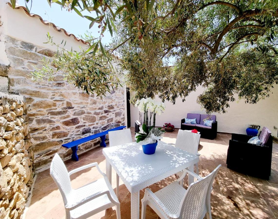 Appartement Stazzo San Teodoro La Quercia Piscina Condivisa Extérieur photo
